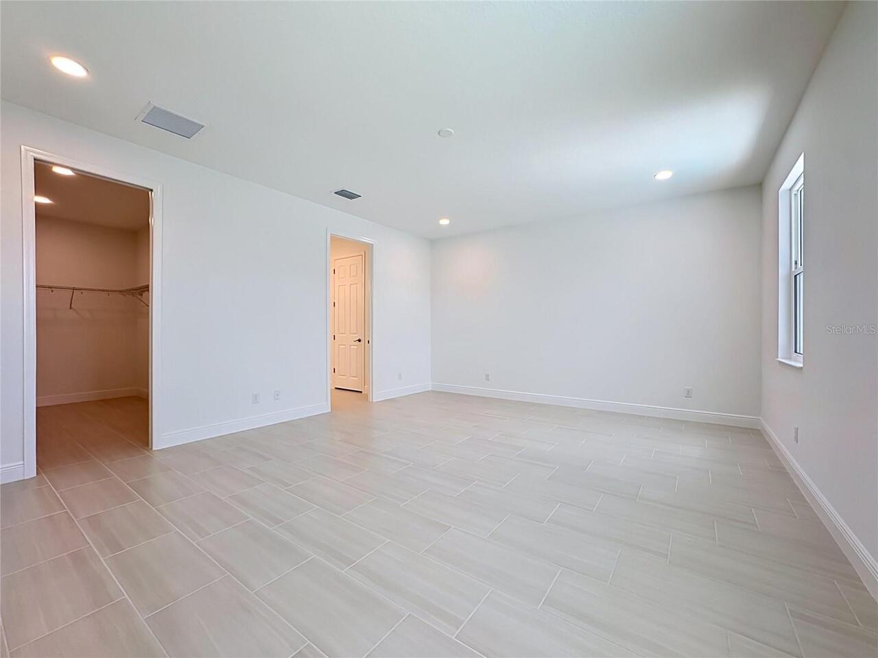 Listing Photo 33