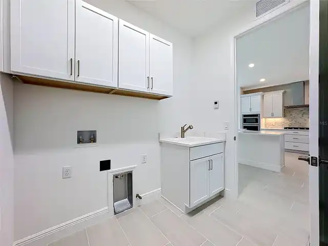 Listing Photo 42