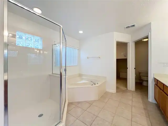 Listing Photo 38