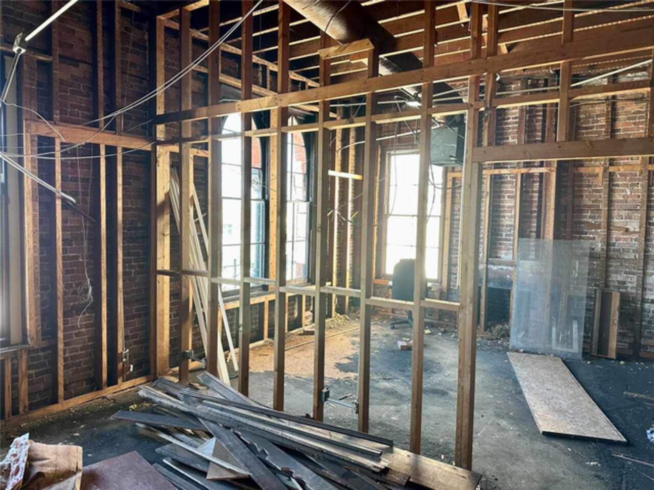 Listing Photo 8