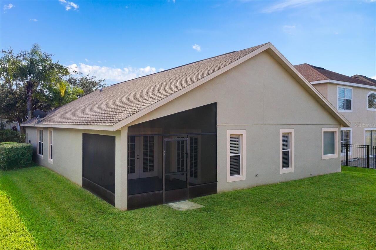 Listing Photo 12