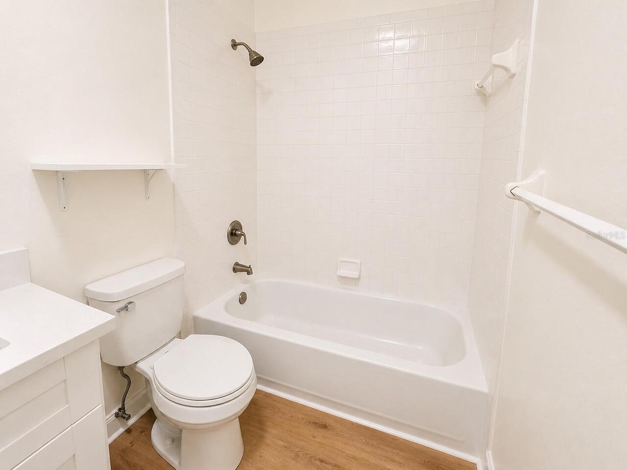 Listing Photo 17