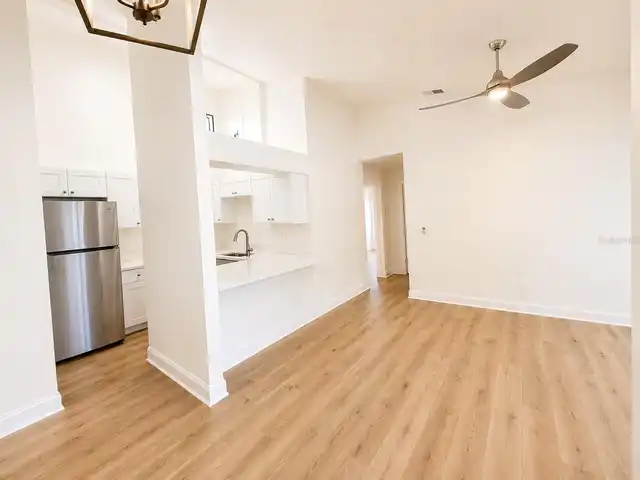 Listing Photo 21
