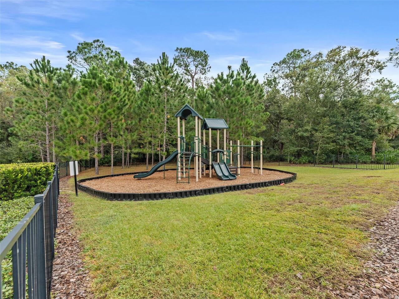 Listing Photo 32