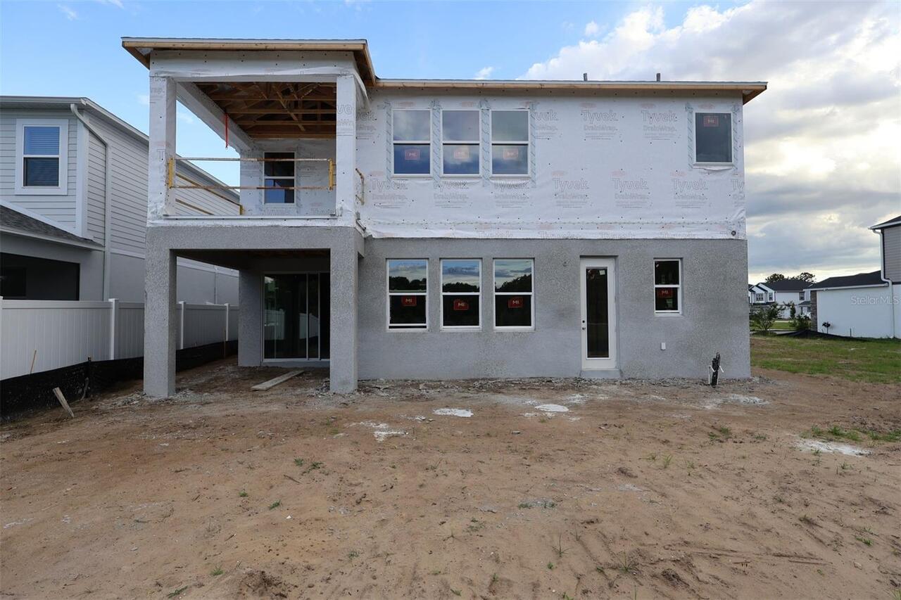 Listing Photo 12