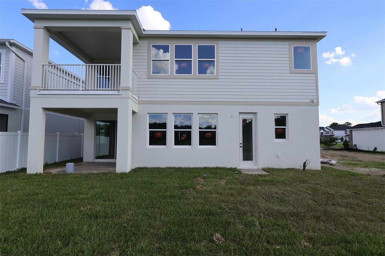 Listing Photo 12