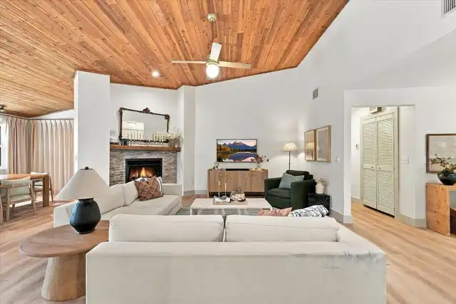 Listing Photo 7