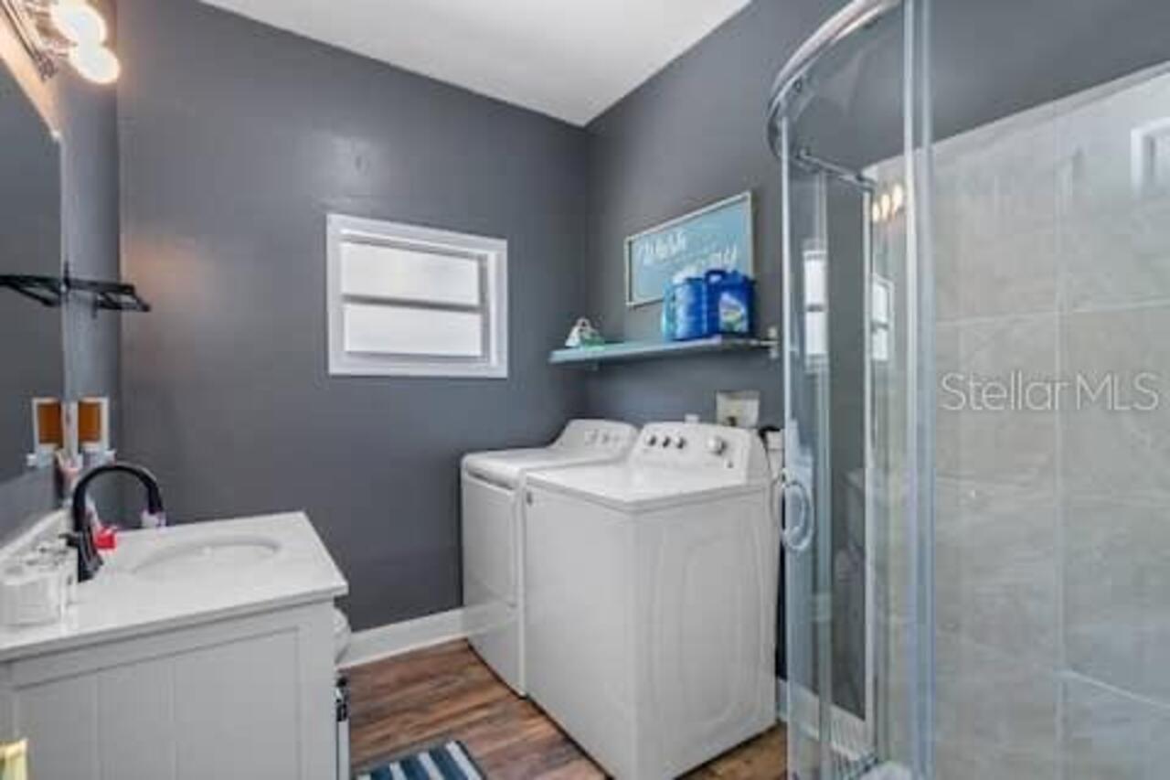 Listing Photo 10