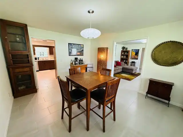 Listing Photo 7