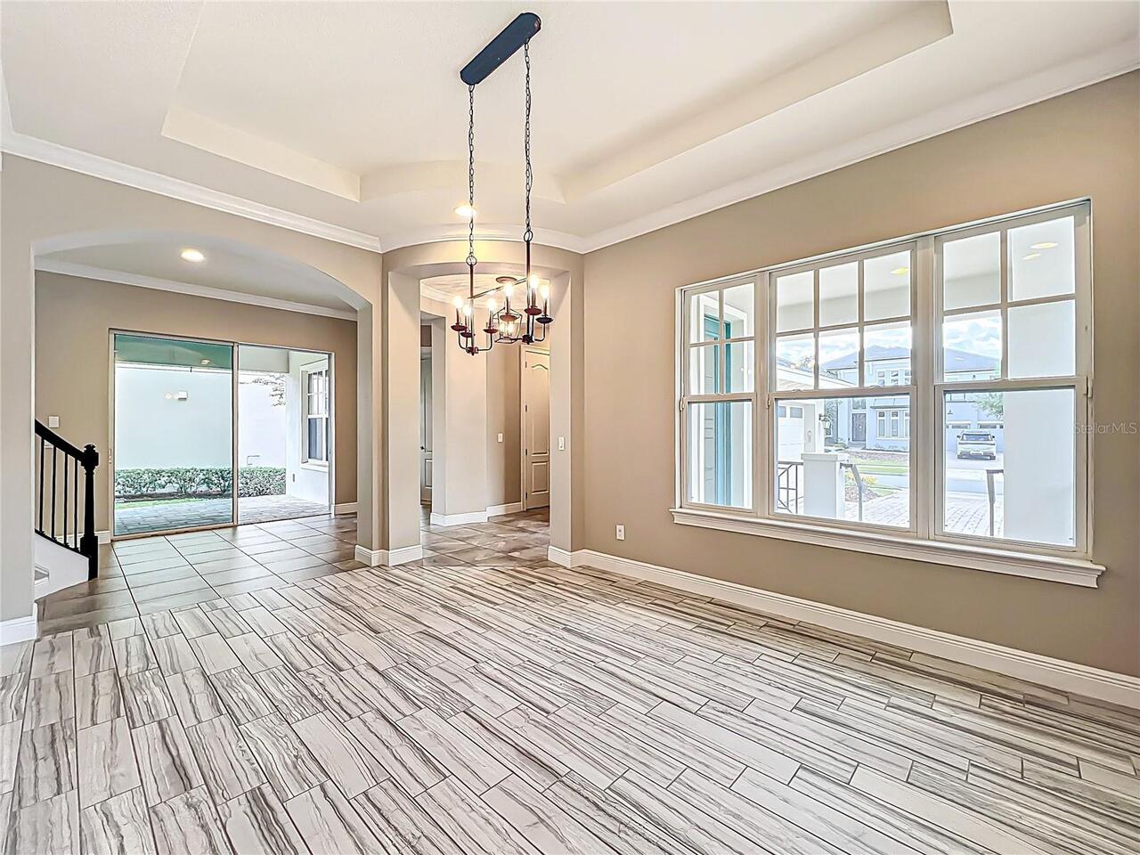 Listing Photo 11