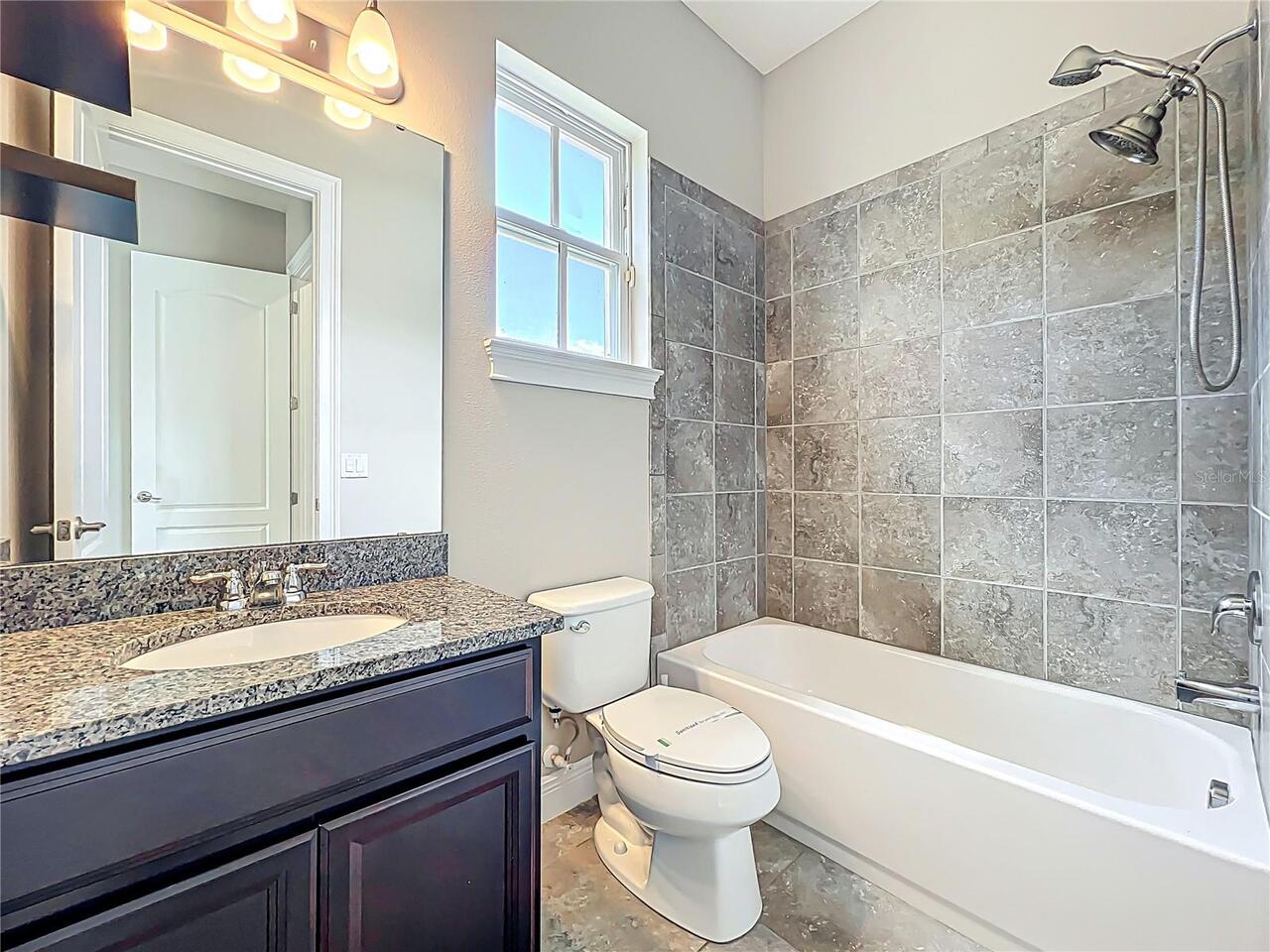 Listing Photo 27