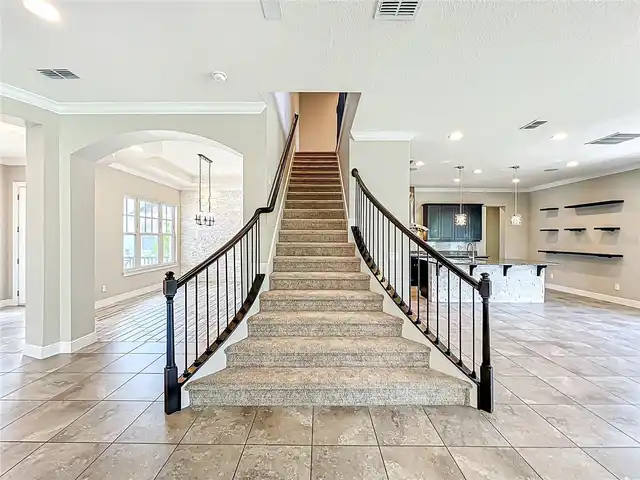 Listing Photo 20