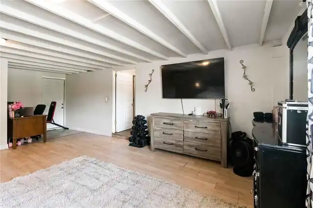 Listing Photo 15