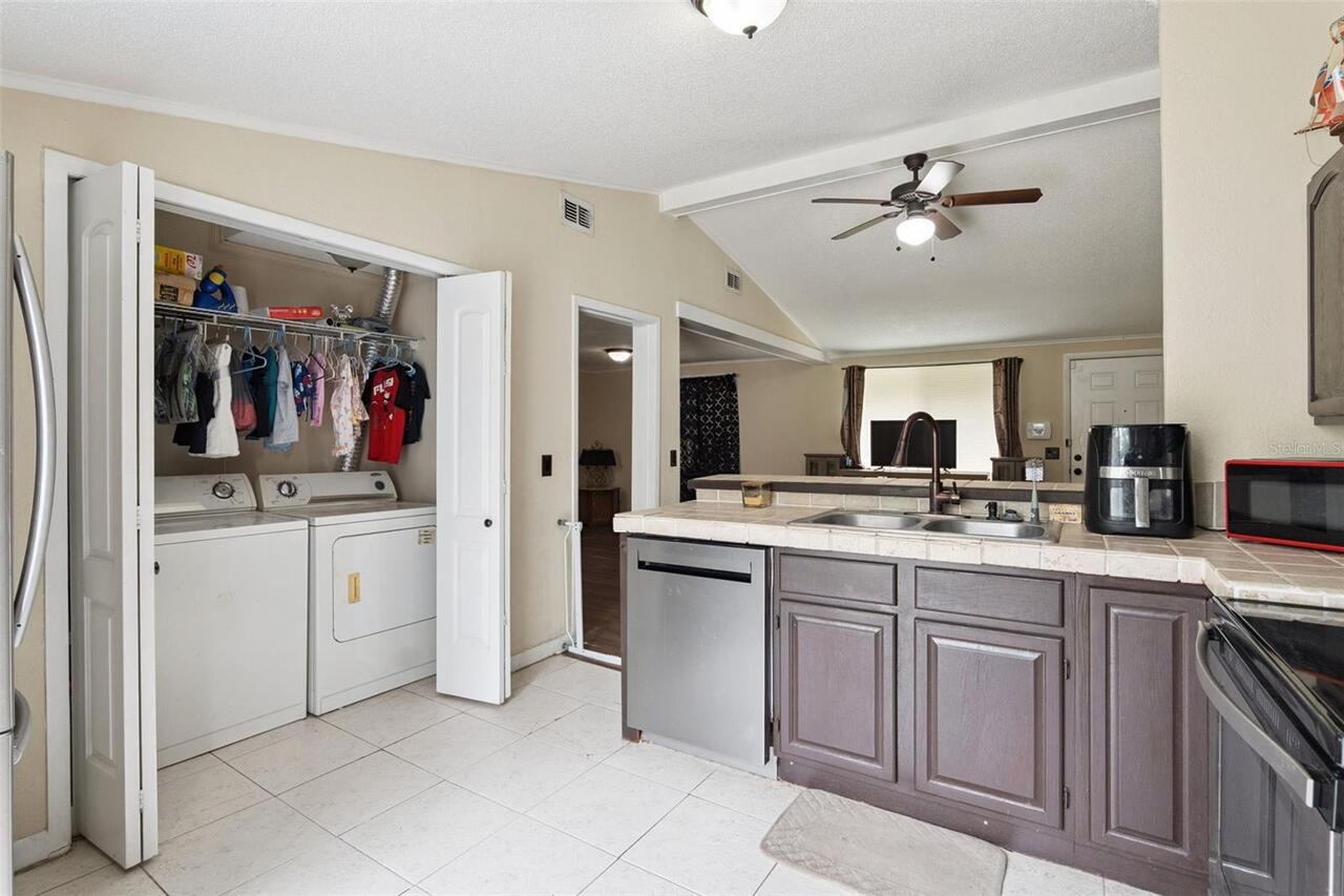 Listing Photo 7