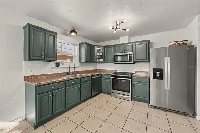 Listing Photo 6
