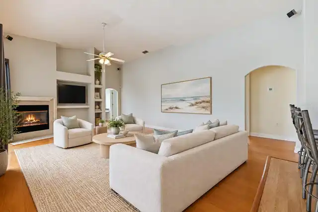 Listing Photo 19