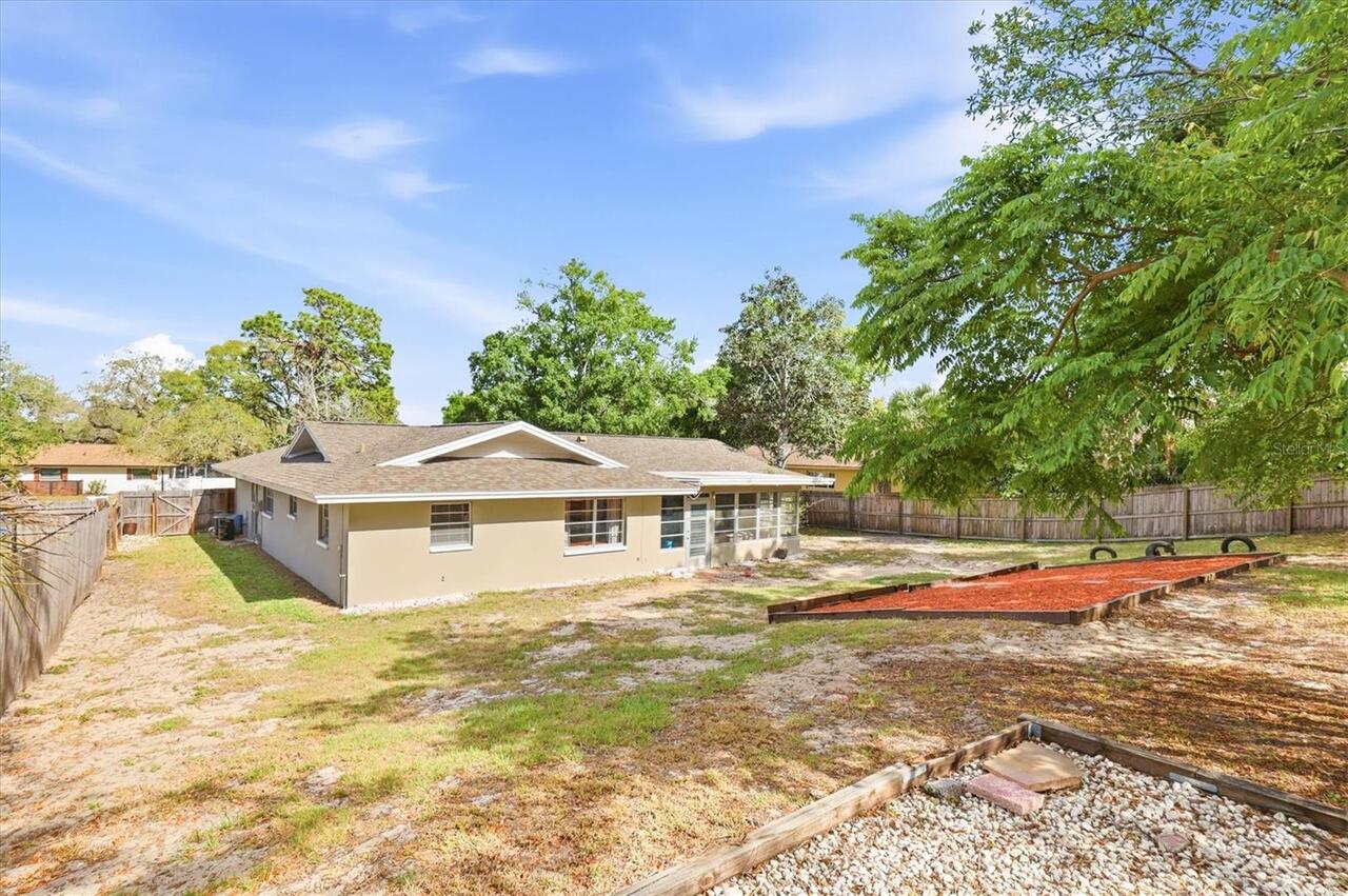 Listing Photo 32