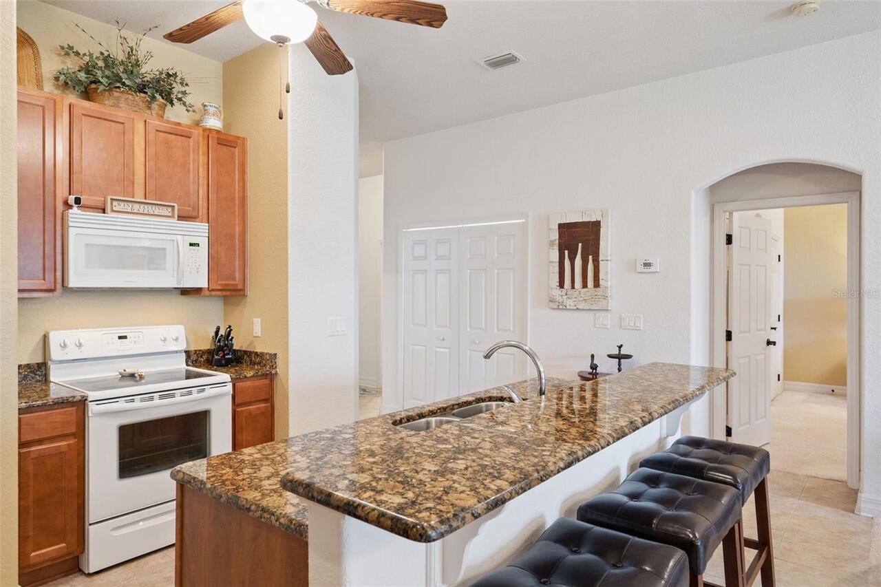 Listing Photo 16