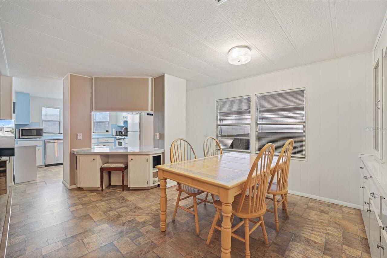 Listing Photo 7