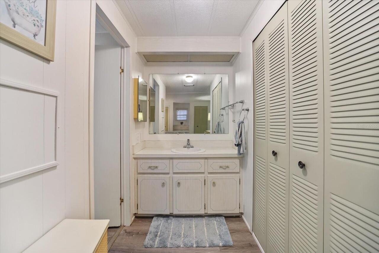 Listing Photo 10