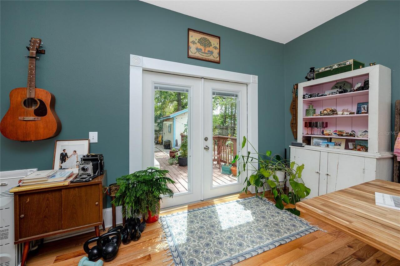 Listing Photo 15