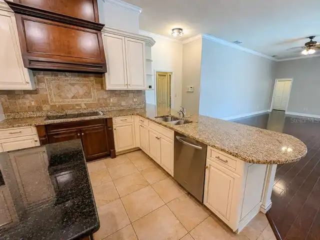 Listing Photo 25