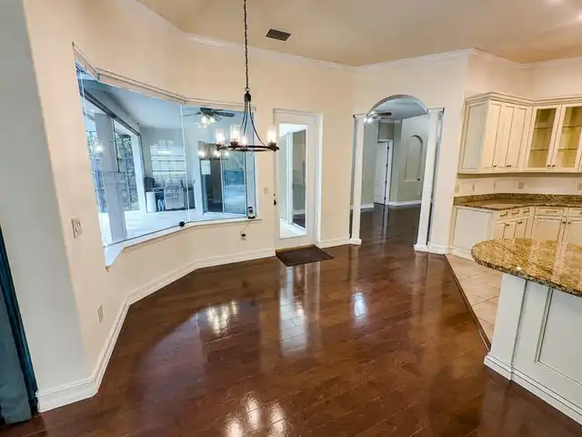 Listing Photo 28