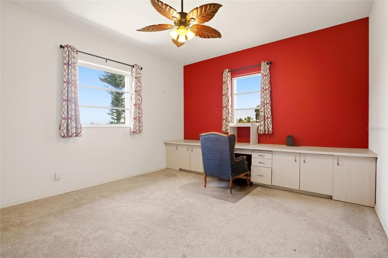 Listing Photo 32