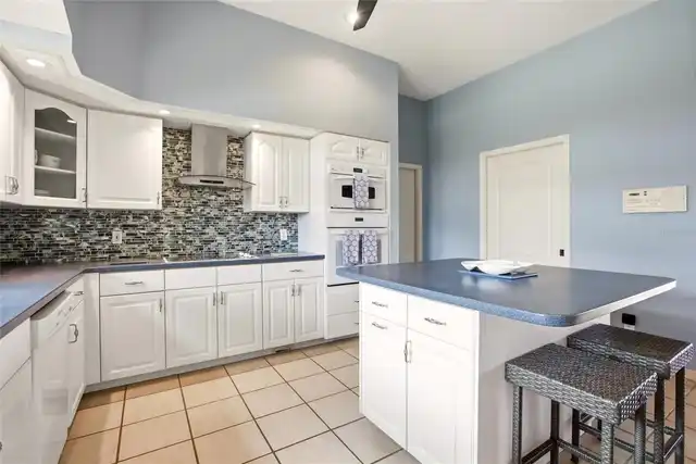 Listing Photo 15