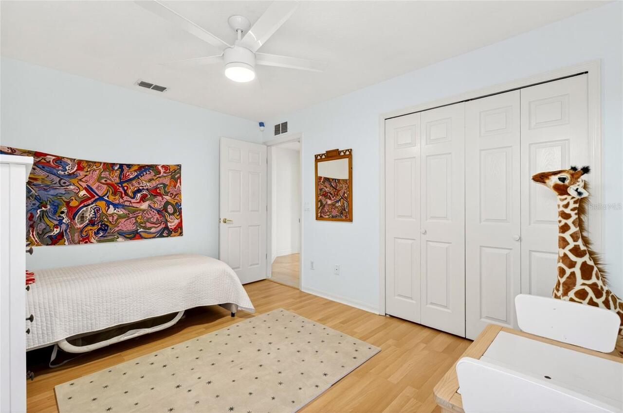 Listing Photo 33