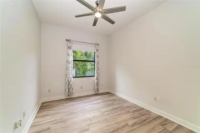 Listing Photo 37
