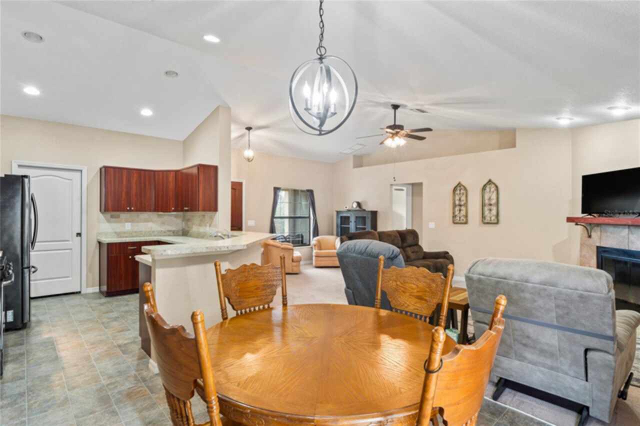 Listing Photo 18