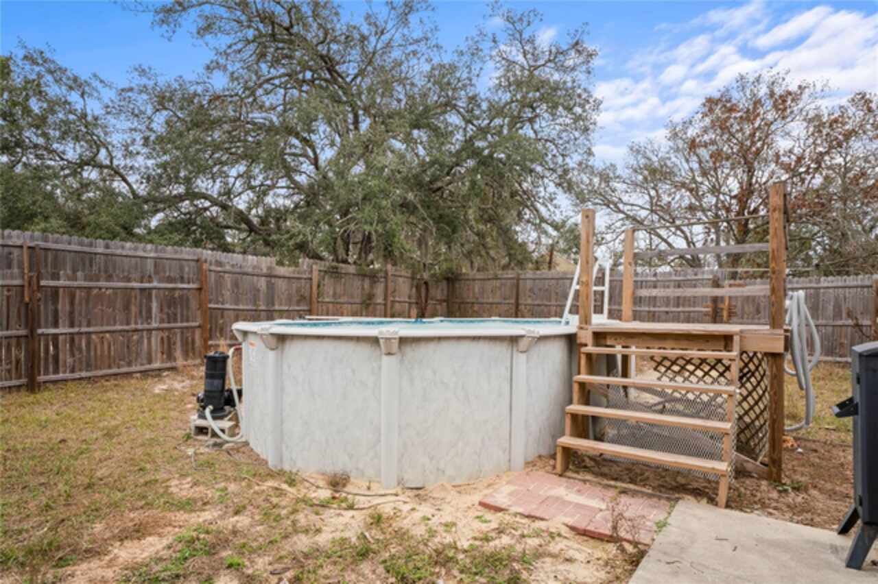 Listing Photo 42