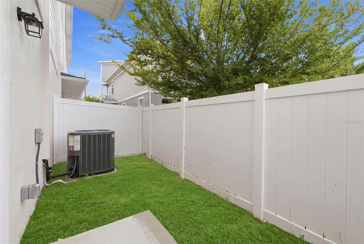 Listing Photo 32