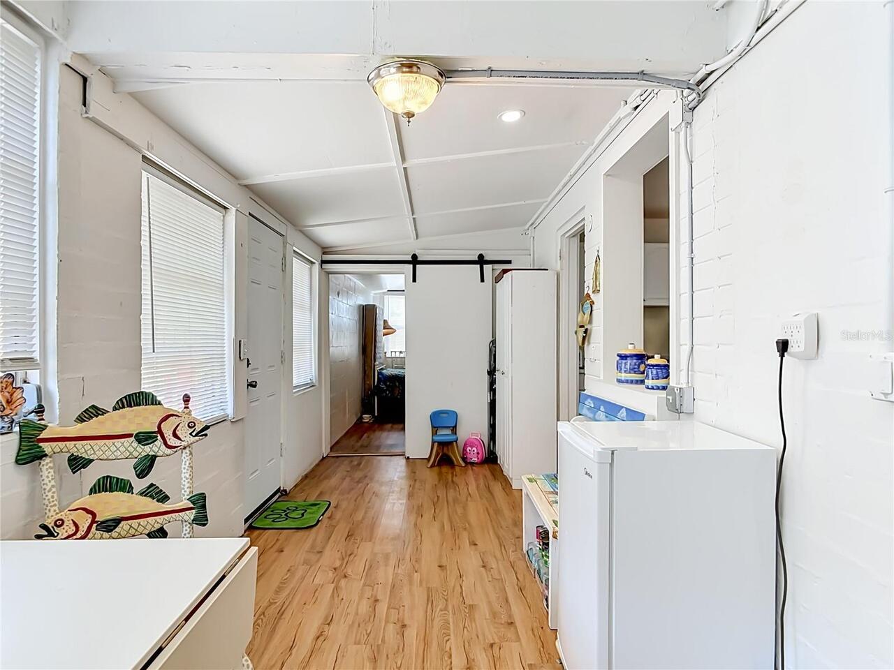 Listing Photo 17