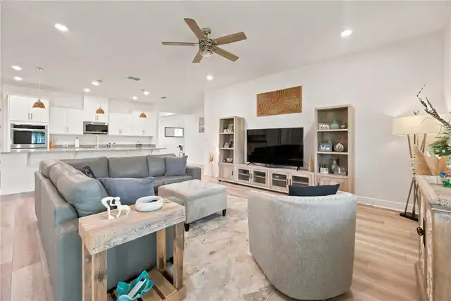 Listing Photo 19