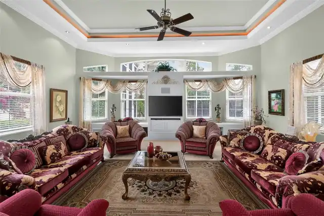 Listing Photo 19
