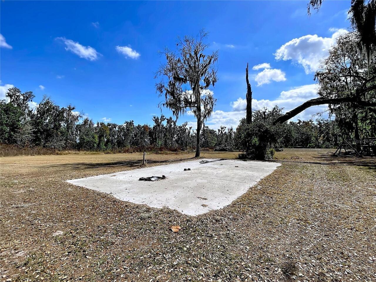 Listing Photo 17