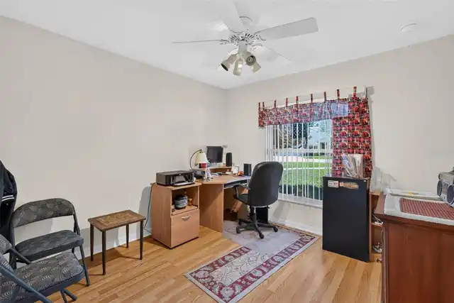 Listing Photo 15