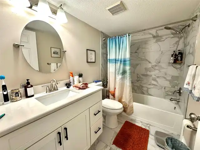 Listing Photo 11