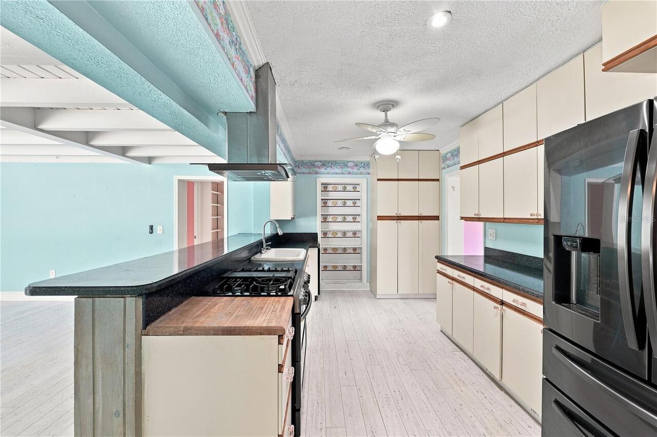Listing Photo 15