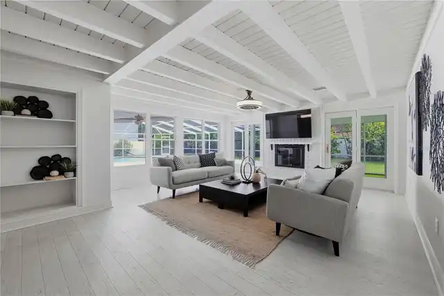 Listing Photo 16