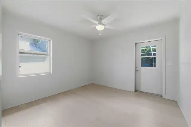 Listing Photo 33