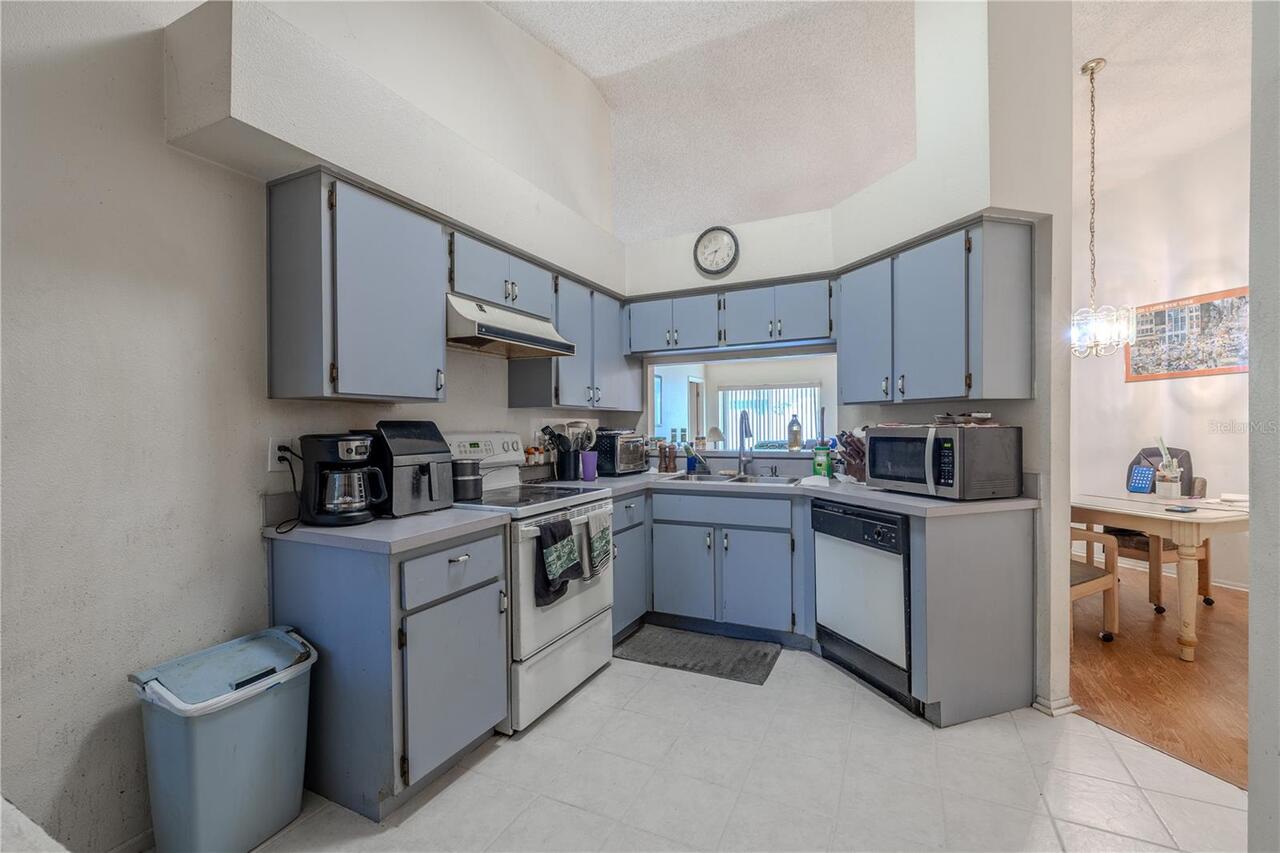 Listing Photo 15