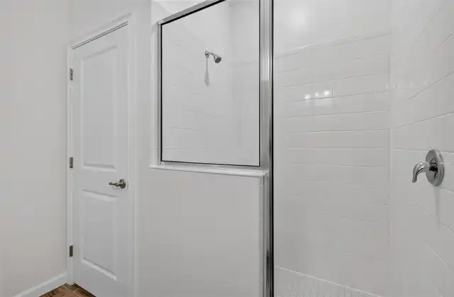 Listing Photo 24