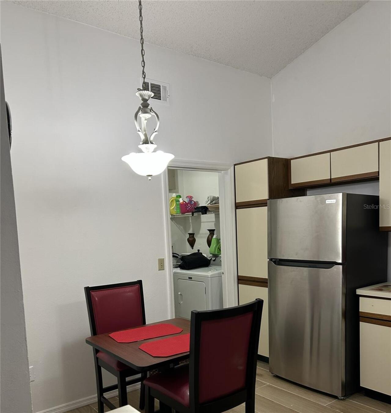 Listing Photo 10