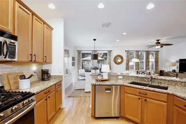 Listing Photo 15