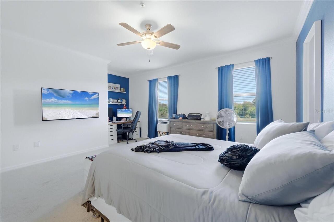 Listing Photo 25