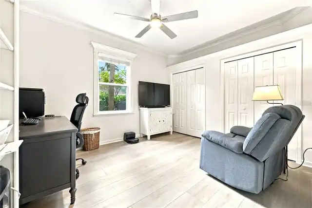 Listing Photo 33