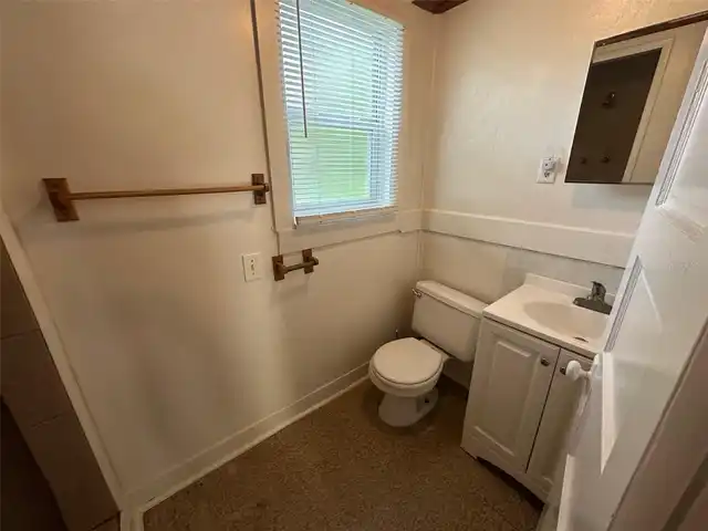 Listing Photo 8